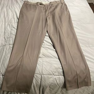 Men’s tan Calvin Klein 40x32 dress pants